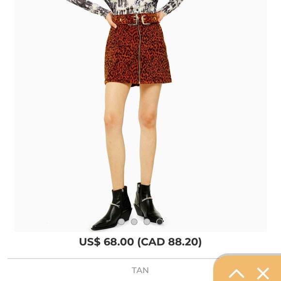 Topshop Dresses & Skirts - NEW✨ with tags TOPSHOP leopard mini skirt